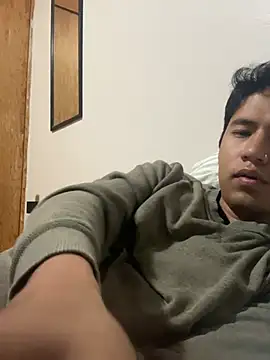 Snapshot of Jleonardolr chatting on 02/02/26, 03:49 Jleonardolr online show from 02/02/26, 03:49