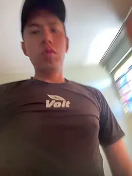 Snapshot of Jleonardolr chatting on 02/27/26, 07:36 Jleonardolr online show from 02/27/26, 07:36