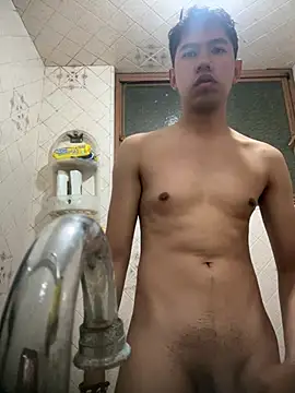 Snapshot of Jleonardolr chatting on 03/04/26, 12:33 Jleonardolr online show from 03/04/26, 12:33