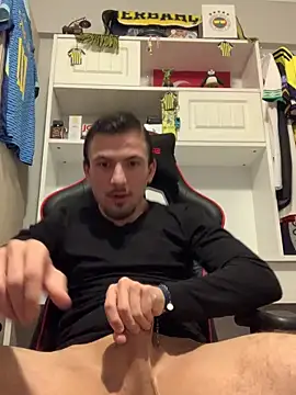 Snapshot of cengizbora chatting on 01/31/26, 08:29 cengizbora online show from 01/31/26, 08:29