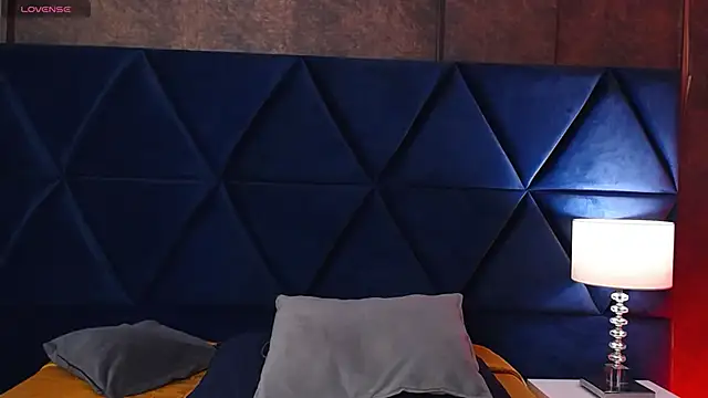 Logan Woods online show from 03/13/26, 04:30