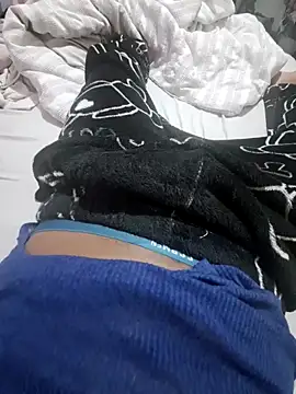 Snapshot of Charlyx-20 chatting on 02/28/26, 12:33 Charlyx-20 online show from 02/28/26, 12:33