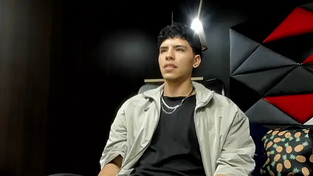 Snapshot of Tobias_Vega chatting on 03/27/26, 12:16 Tobias Vega online show from 03/27/26, 12:16