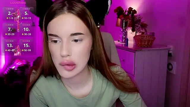 Snapshot of Anna_Lumina chatting on 03/21/26, 08:45 Anna Lumina online show from 03/21/26, 08:45