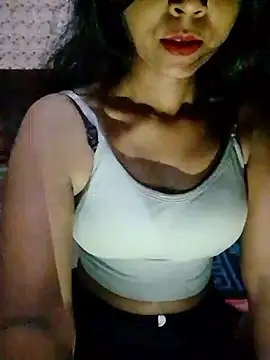 Snapshot of Ayesha_Khan1 chatting on 04/01/26, 11:35 Ayesha Khan1 online show from 04/01/26, 11:35