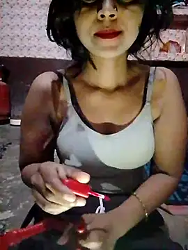 Snapshot of Ayesha_Khan1 chatting on 04/05/26, 10:51 Ayesha Khan1 online show from 04/05/26, 10:51