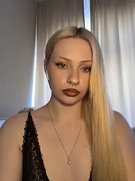 DayaFoxy online show from 04/30/26, 01:06