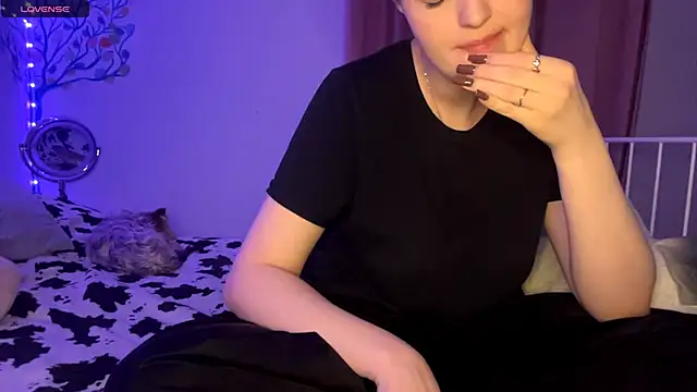 Snapshot of MistressBabe chatting on 03/22/26, 03:15 MistressBabe online show from 03/22/26, 03:15