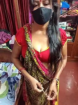 Snapshot of Little-Roshni chatting on 04/20/26, 06:53 Little-Roshni online show from 04/20/26, 06:53