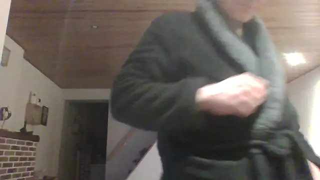 Snapshot of ludowrss chatting on 05/01/26, 02:38 ludowrss online show from 05/01/26, 02:38
