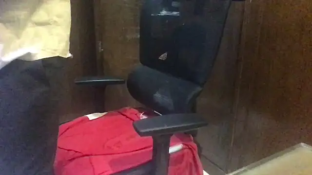 Snapshot of Bangladeshi_Fucktoy chatting on 03/15/26, 02:34 Bangladeshi Fucktoy online show from 03/15/26, 02:34