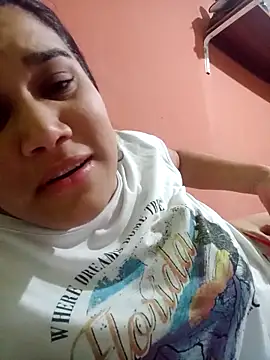 Snapshot of danagon16 chatting on 02/09/26, 04:38 danagon16 online show from 02/09/26, 04:38