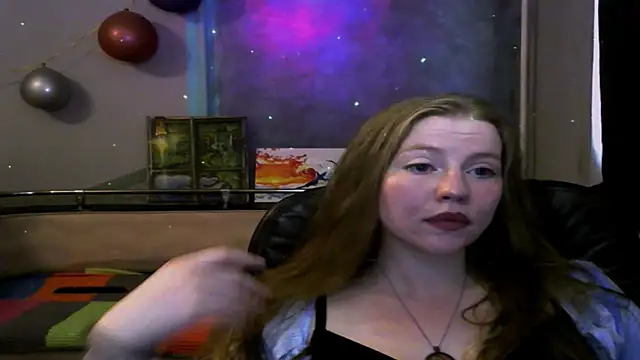 Snapshot of Space_Girls_699 chatting on 06/09/26, 01:34 Space Girls 699 online show from 06/09/26, 01:34