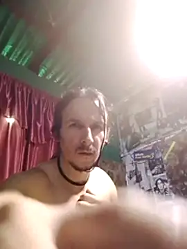 AxelFrost online show from 07/14/26, 06:46