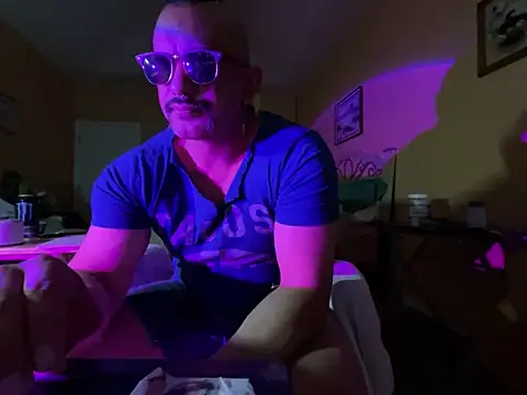 daddydonkey84 online show from 02/10/26, 07:01