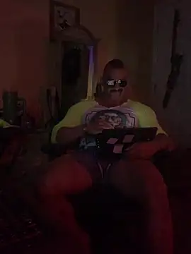 daddydonkey84 online show from 04/13/26, 04:07