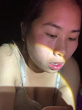 Snapshot of patry33 chatting on 03/04/26, 01:06 patry33 online show from 03/04/26, 01:06