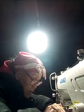 Snapshot of yoyosexy11 chatting on 02/12/26, 01:06 yoyosexy11 online show from 02/12/26, 01:06