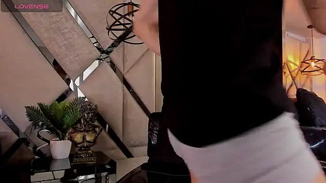 Snapshot of Jasper__jones chatting on 03/06/26, 02:46 Jasper jones online show from 03/06/26, 02:46