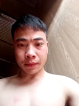Snapshot of Henry_xx01 chatting on 02/26/26, 03:05 Henry xx01 online show from 02/26/26, 03:05