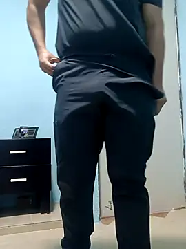 Snapshot of Ryzca chatting on 02/15/26, 01:31 Ryzca online show from 02/15/26, 01:31