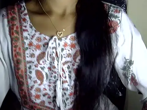 Snapshot of Khushi_v chatting on 03/10/26, 04:56 Khushi v online show from 03/10/26, 04:56