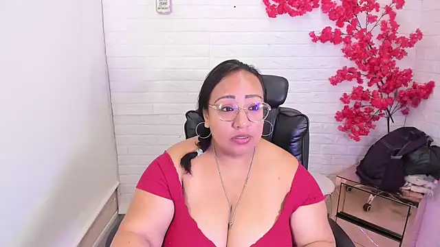 Shara Oz online show from 05/23/26, 01:04