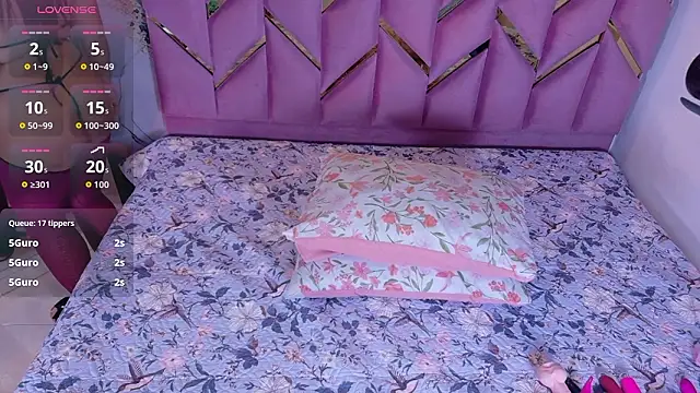 Snapshot of Rizantella chatting on 03/12/26, 02:50 Rizantella online show from 03/12/26, 02:50