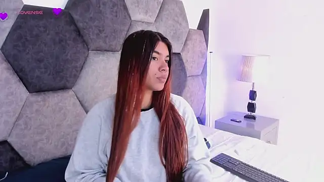 DulceJones online show from 03/16/26, 08:35