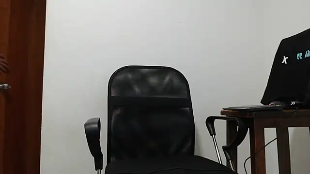 Snapshot of joseh0se chatting on 04/11/26, 01:10 joseh0se online show from 04/11/26, 01:10