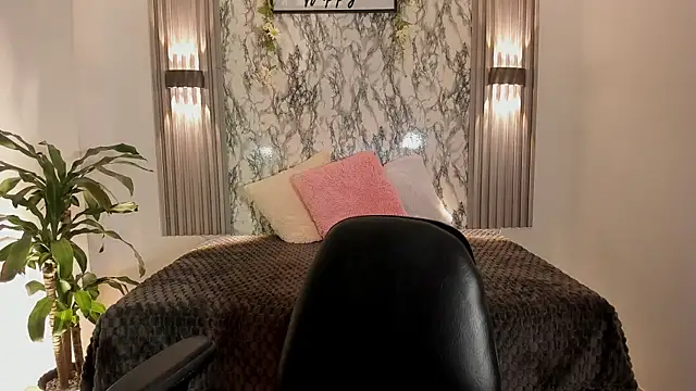 ChloeeMasonn online show from 05/07/26, 11:04