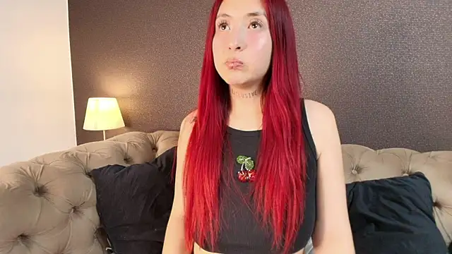 Snapshot of Megan__Honey chatting on 03/11/26, 07:20 Megan Honey online show from 03/11/26, 07:20