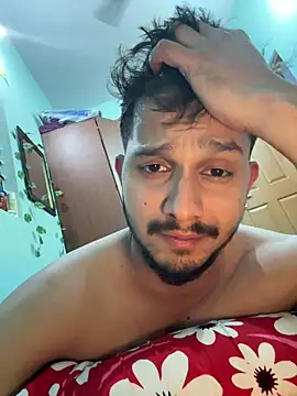 Snapshot of Ujwal-98 chatting on 06/17/26, 07:15 Ujwal-98 online show from 06/17/26, 07:15