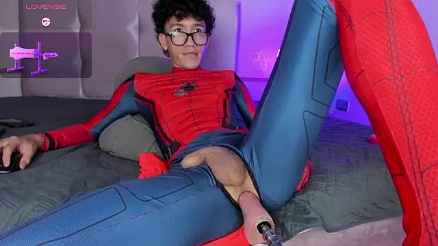 Snapshot of Julien_Ansel chatting on 03/11/26, 08:37 Julien Ansel online show from 03/11/26, 08:37