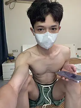 Snapshot of llkiki chatting on 06/17/26, 04:26 llkiki online show from 06/17/26, 04:26