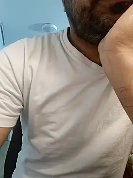 Snapshot of iamsuofficial chatting on 03/25/26, 09:32 iamsuofficial online show from 03/25/26, 09:32