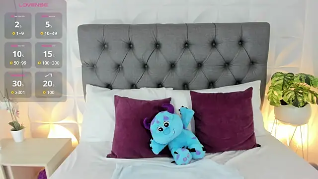 valeryn  rosse online show from 06/07/26, 01:54