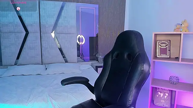 Snapshot of SweetDevil_7 chatting on 03/08/26, 09:07 SweetDevil 7 online show from 03/08/26, 09:07