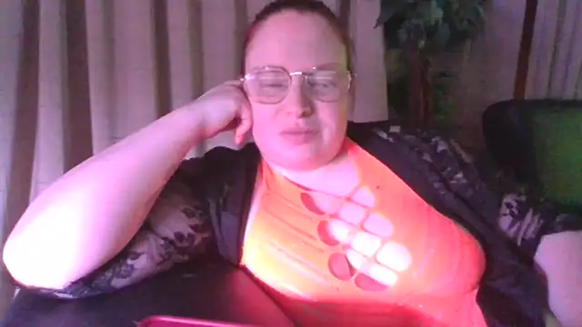 Sarahtjeuh  online show from 03/11/26, 08:37