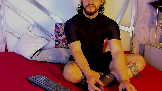 Benny and Mark online show from 02/08/26, 04:05