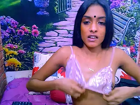 IndianPretty14u2Luv online show from 06/25/26, 05:12