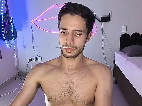 Snapshot of Cshunderlick chatting on 02/05/26, 01:32 Cshunderlick online show from 02/05/26, 01:32