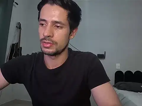 Snapshot of Cshunderlick chatting on 02/19/26, 09:33 Cshunderlick online show from 02/19/26, 09:33