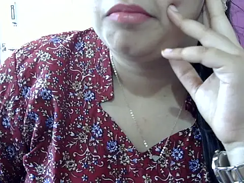 Cute Aliyaa online show from 05/06/26, 09:47
