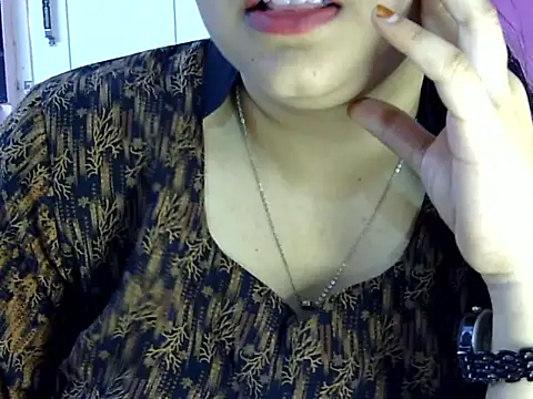 Cute Aliyaa online show from 06/03/26, 12:08
