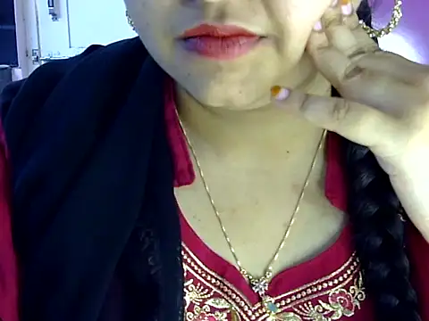 Cute Aliyaa online show from 06/27/26, 11:04