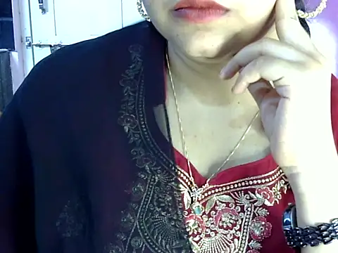 Cute Aliyaa online show from 06/27/26, 01:28