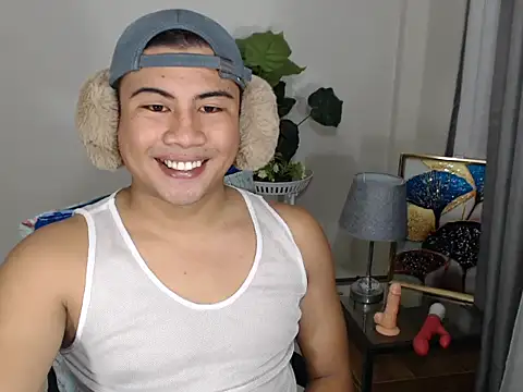 Snapshot of beraldick chatting on 02/08/26, 10:29 beraldick online show from 02/08/26, 10:29