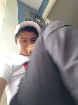 Snapshot of andresmahecha777 chatting on 03/21/26, 09:40 andresmahecha777 online show from 03/21/26, 09:40