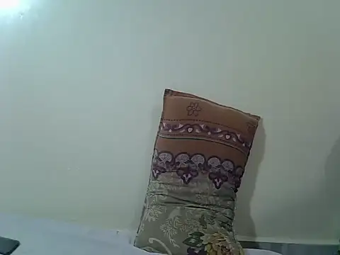 Snapshot of Rilaveta064 chatting on 07/21/26, 02:52 Rilaveta064 online show from 07/21/26, 02:52